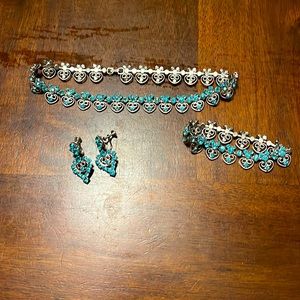 Vintage Costume Jewelry Set (Choker, bracelet and earrings)